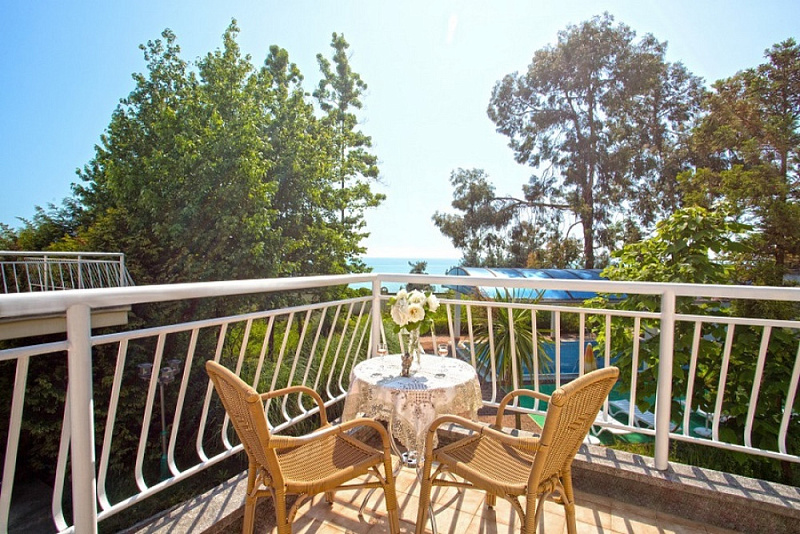 Стандарт семейный Трехкомнатный двухместный с балконом